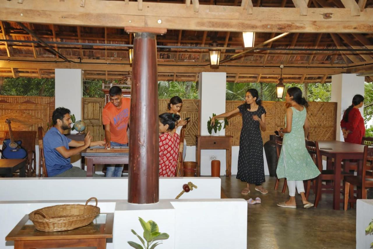 Hotel Vala House Cherai Beach Exterior foto