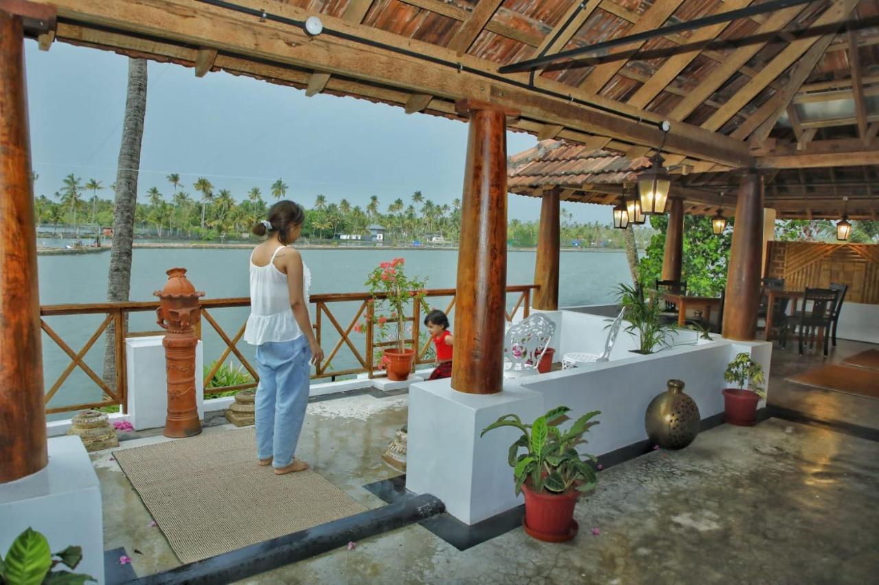 Hotel Vala House Cherai Beach Exterior foto